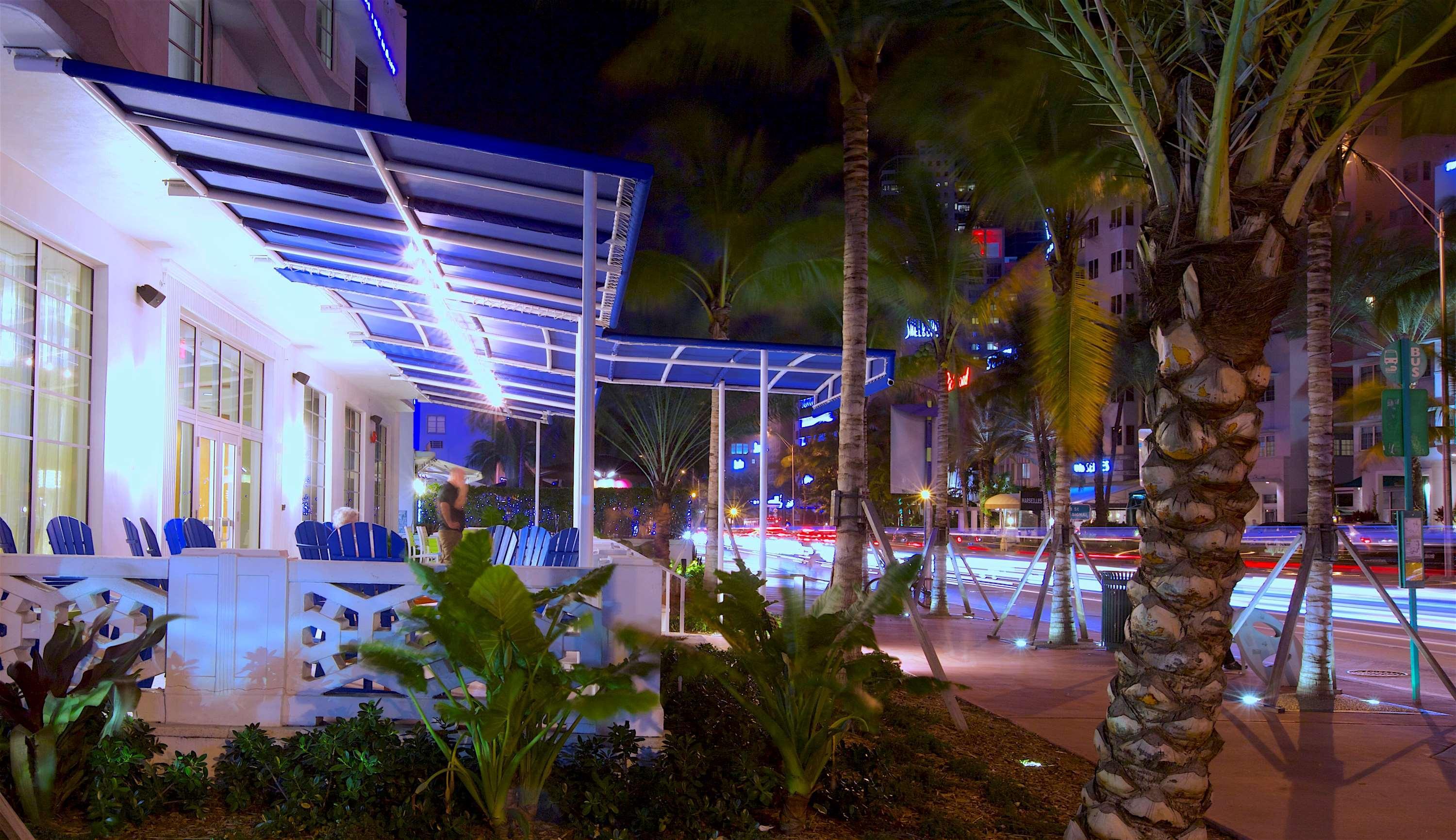 The Claremont Hotel マイアミビーチ エクステリア 写真